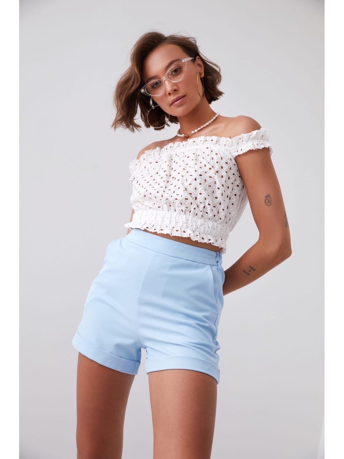 Glatte High-Waist-Shorts blau 50400 – Online-Shop – Boutique